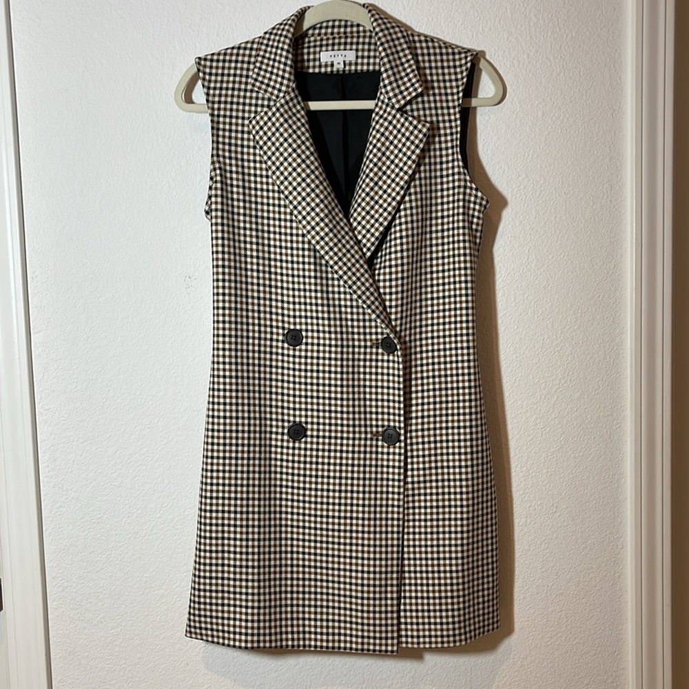 Vetta Convertable Coat/Dress - Picture 13 of 16